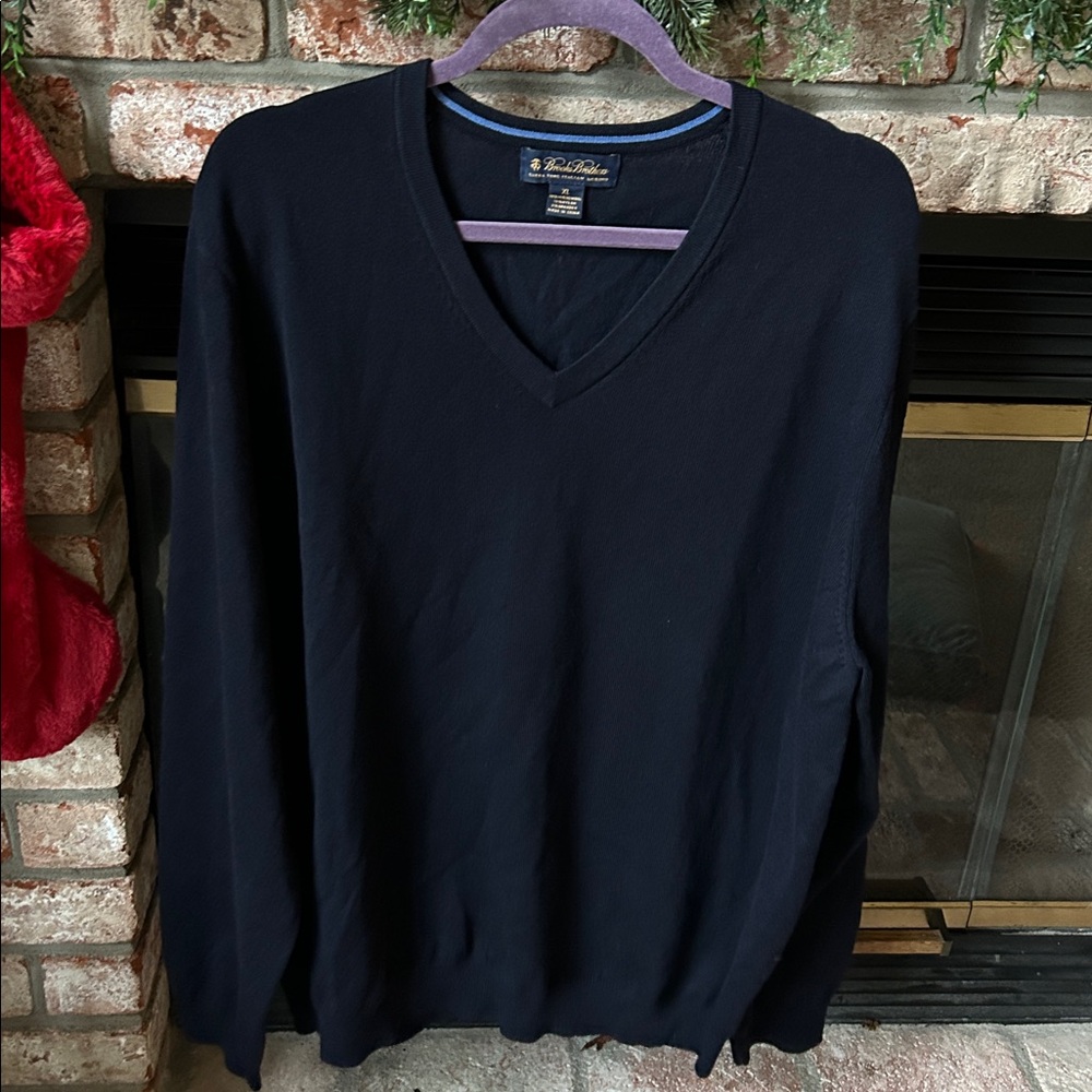 NWOT Brooks Brothers V-Neck Dark Blue Merino‎ Wool Blend Sweater Men’s Size XL